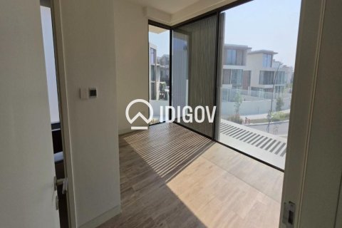 Villa en Dubai, 4 dormitorios, 512.08 m², № 120851 - foto 19