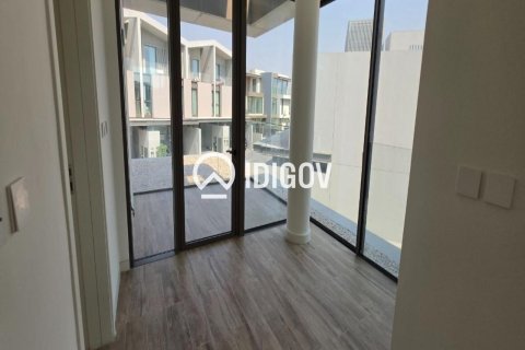 Villa en Dubai, 4 dormitorios, 512.08 m², № 120851 - foto 25