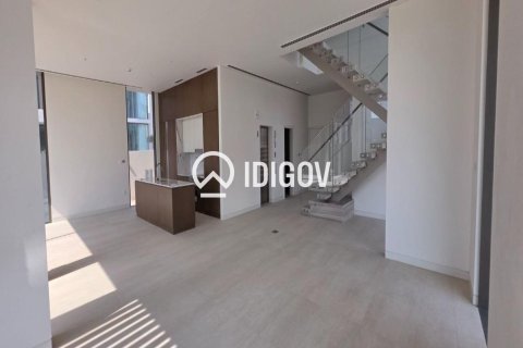 Villa en Dubai, 4 dormitorios, 512.08 m², № 120851 - foto 7