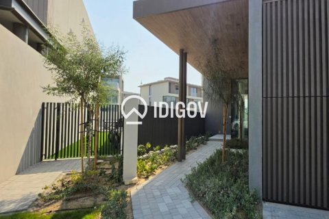 Villa en Dubai, 4 dormitorios, 512.08 m², № 120851 - foto 2