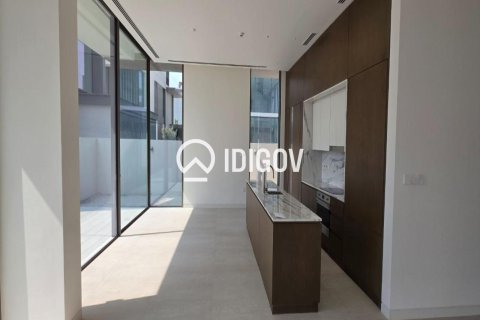 Villa en Dubai, 4 dormitorios, 512.08 m², № 120851 - foto 5