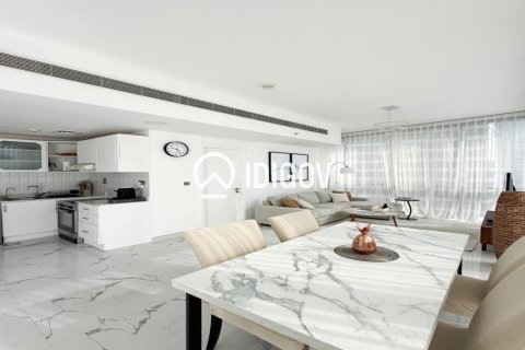 Apartment in Jumeirah Lake Towers, Dubai 1 bedroom, 77.2 sq.m. № 120855 - photo 9