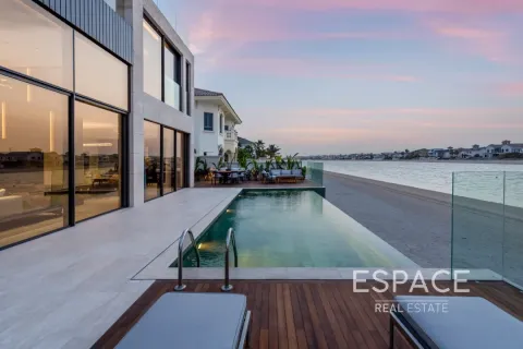 Villa en Palm Jumeirah, Dubai, 5 dormitorios, 711 m², № 61920 - foto 16
