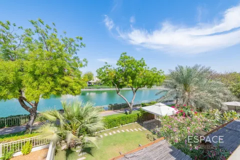 Villa en Springs 4, The Springs, Dubai, 3 dormitorios, 277 m², № 61921 - foto 1