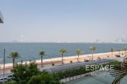 Apartamento en Palm Jumeirah, Dubai, 1 dormitorio, 87 m², № 61979 - foto 1