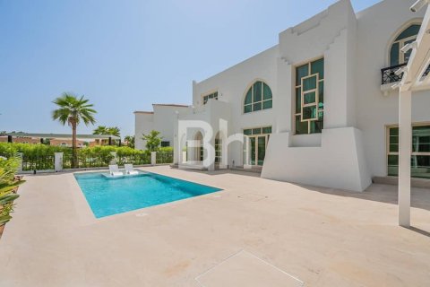 Villa à Jumeirah Islands, Dubai, 4 chambres, 632 m², № 58001 - photo 2