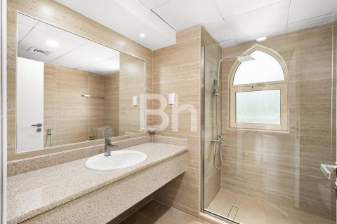 Villa à Jumeirah Islands, Dubai, 4 chambres, 632 m², № 58001 - photo 12