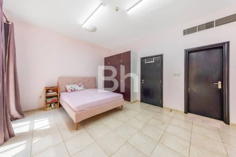 Villa à Jumeirah Village Circle, Dubai, 2 chambres, 195 m², № 57990 - photo 8