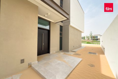 Villa in Al Furjan, Dubai 5 bedrooms, 570 sq.m. № 50050 - photo 28