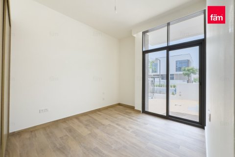 Villa in Al Furjan, Dubai 4 bedrooms, 480 sq.m. № 50052 - photo 15