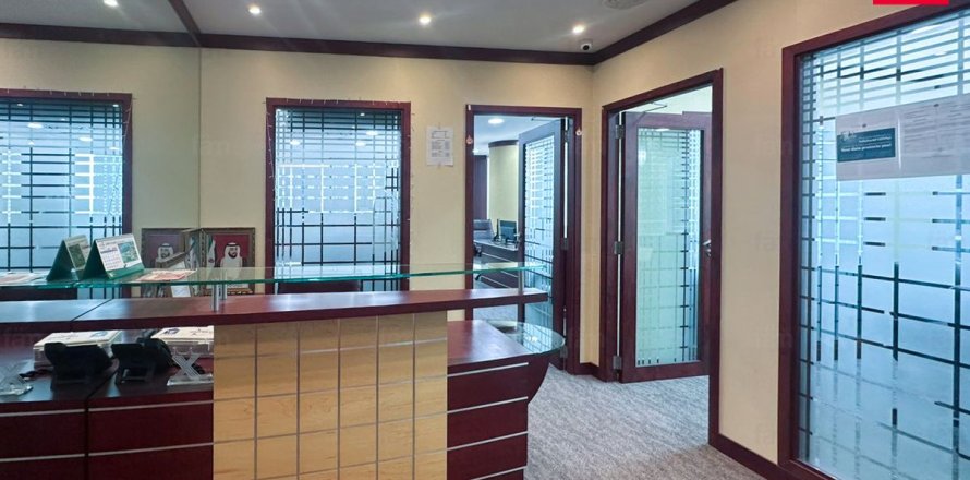 Office in Dubai 98.3 sq.m. № 95469