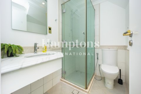 Villa in FIVE Palm Jumeirah, Palm Jumeirah, Dubai 4 bedrooms, 684.50930400 sq.m. № 84562 - photo 5