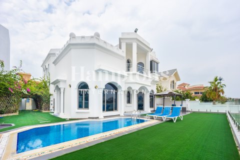 Villa in FIVE Palm Jumeirah, Palm Jumeirah, Dubai 4 bedrooms, 684.50930400 sq.m. № 84562 - photo 15