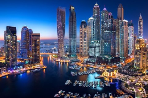 Apartment in EMAAR Beachfront, Dubai Harbour, Dubai 3 bedrooms, 207 sq.m. № 61315 - photo 3