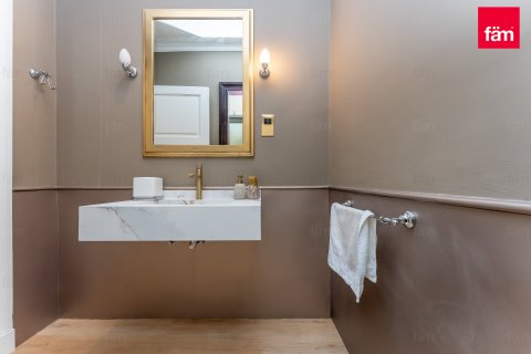 Villa in Palm Jumeirah, Dubai 4 bedrooms, 468.7 sq.m. № 97782 - photo 24