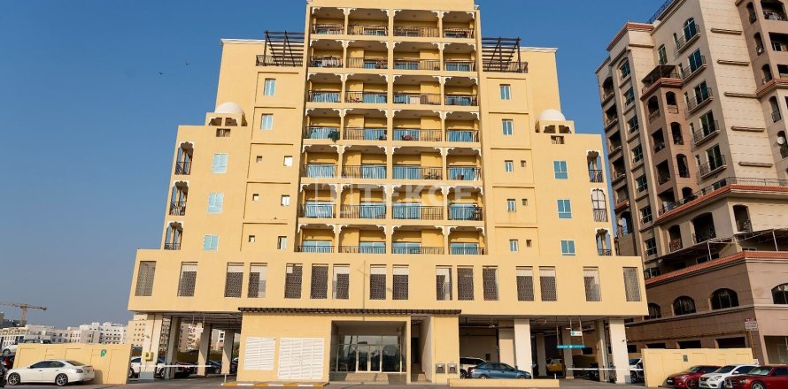 Квартира в Al Warsan, Дубай, 1 спальня, 91м², № 114377