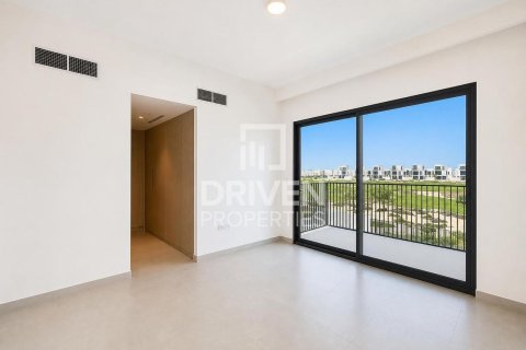 Villa in EMAAR South, Dubai South (Dubai World Central), Dubai 4 bedrooms, 499.26 sq.m. № 129236 - photo 16
