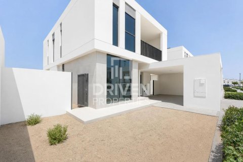 Villa in EMAAR South, Dubai South (Dubai World Central), Dubai 4 bedrooms, 499.26 sq.m. № 129236 - photo 23