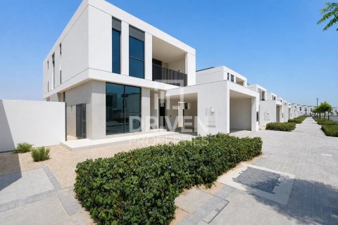 Villa in EMAAR South, Dubai South (Dubai World Central), Dubai 4 bedrooms, 499.26 sq.m. № 129236