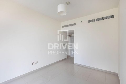Apartment in The cove, Dubai Creek Harbour (The Lagoons), Dubai 2 bedrooms, 116.22 sq.m. № 129235 - photo 3