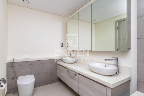 Apartment in The cove, Dubai Creek Harbour (The Lagoons), Dubai 2 bedrooms, 116.22 sq.m. № 129235 - photo 8