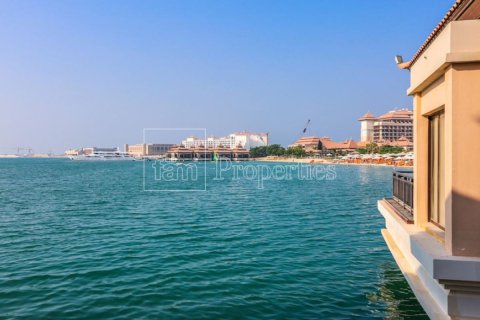 Apartamento en Palm Jumeirah, Dubai, 1 dormitorio, 107.6 m², № 109276 - foto 3