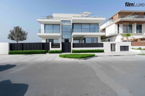 Villa à Dubai, 5 chambres, 875 m², № 43037 - photo 4