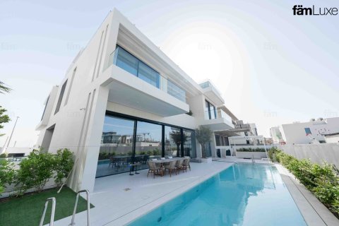Villa à Dubai, 5 chambres, 875 m², № 43037 - photo 3
