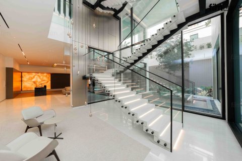 Villa à Dubai, 5 chambres, 875 m², № 43037 - photo 7