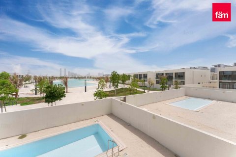 Villa en Dubai, 6 dormitorios, 1125 m², № 50008 - foto 27