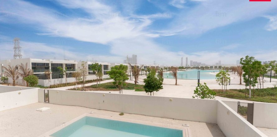 Villa en Dubai, 6 dormitorios, 1125 m², № 50008