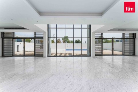 Villa in Dubai 6 bedrooms, 1125 sq.m. № 50008 - photo 3