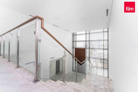 Villa in Dubai 6 bedrooms, 1125 sq.m. № 50008 - photo 23