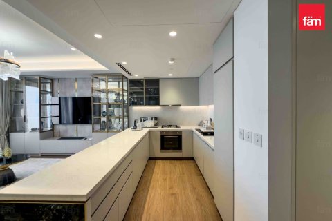 Apartment in Dubai 1 bedroom, 72.8 sq.m. № 50007 - photo 15