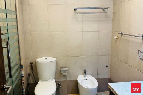 Apartment in Business Bay, Dubai 2 bedrooms, 130.9 sq.m. № 109232 - photo 15