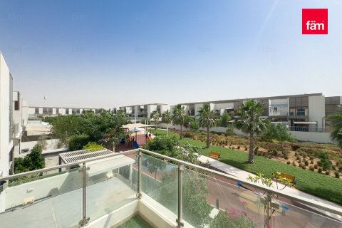 Villa in Meydan, Dubai 4 bedrooms, 288 sq.m. № 23940 - photo 2