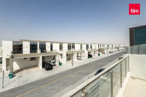 Villa in Meydan, Dubai 4 bedrooms, 288 sq.m. № 23940 - photo 22