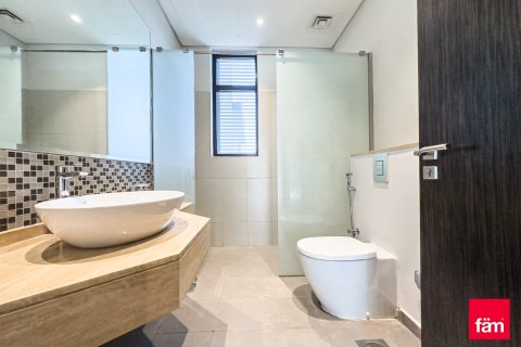 Villa en Dubai, 5 dormitorios, 640 m², № 23854 - foto 22