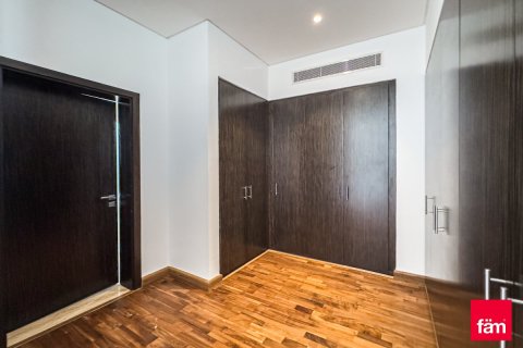 Villa en Dubai, 5 dormitorios, 640 m², № 23854 - foto 13