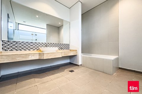 Villa en Dubai, 5 dormitorios, 640 m², № 23854 - foto 14