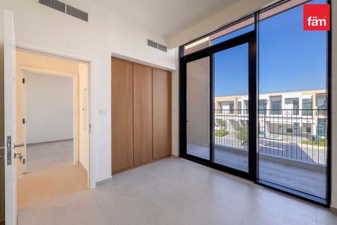 فيلا في دبي 4 غرف نوم, 334.6 م² رقم 94646 - صورة 19