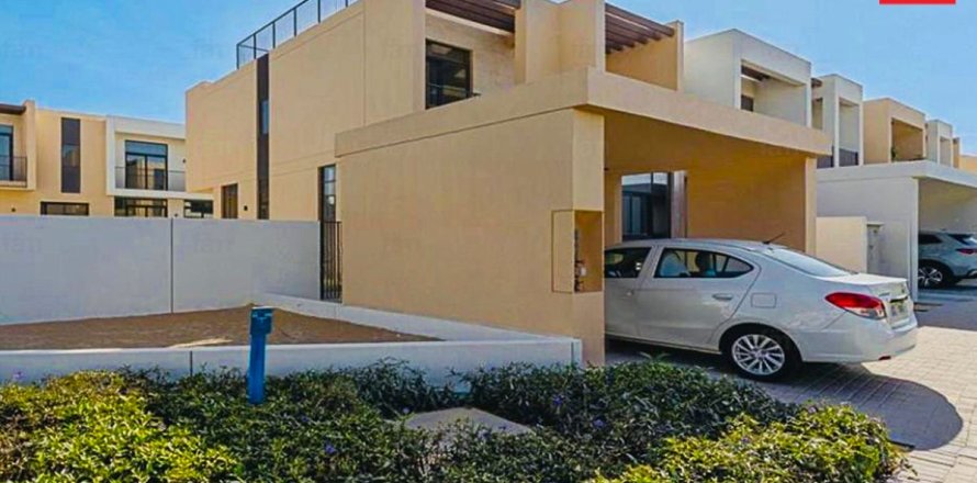 فيلا في دبي 4 غرف نوم, 334.6 م² رقم 94646