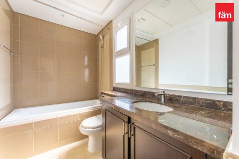 Снять в аренду таунхаус в Дубае: 2 спальни, 172.4м², № 94648 - фото 10