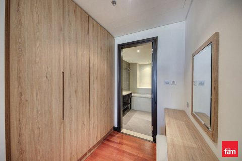 Купить квартиру в Пальме Джумейре, Дубай: 2 спальни, 164.5м², № 94643 - фото 2