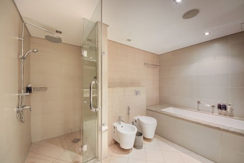 Купить квартиру в Пальме Джумейре, Дубай: 2 спальни, 164.5м², № 94643 - фото 13