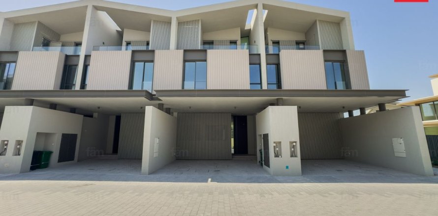 Townhouse in Dubai 3 bedrooms, 175 sq.m. № 94647