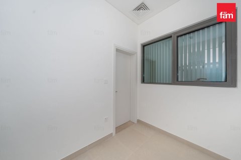 Townhouse in Dubai 3 bedrooms, 175 sq.m. № 94647 - photo 20