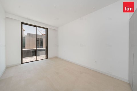 Townhouse in Dubai 3 bedrooms, 175 sq.m. № 94647 - photo 12