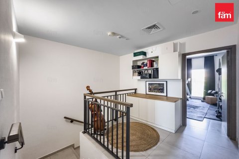 Townhouse in Dubai 4 bedrooms, 230.5 sq.m. № 94642 - photo 7