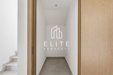 Villa in Dubai 4 bedrooms № 85484 - photo 19